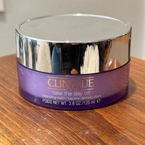 Clinique Purple Cleansing Balm